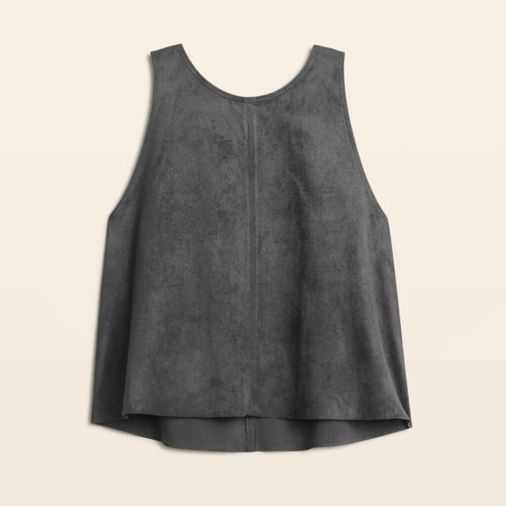 Aritzia Wilfred Crop Top